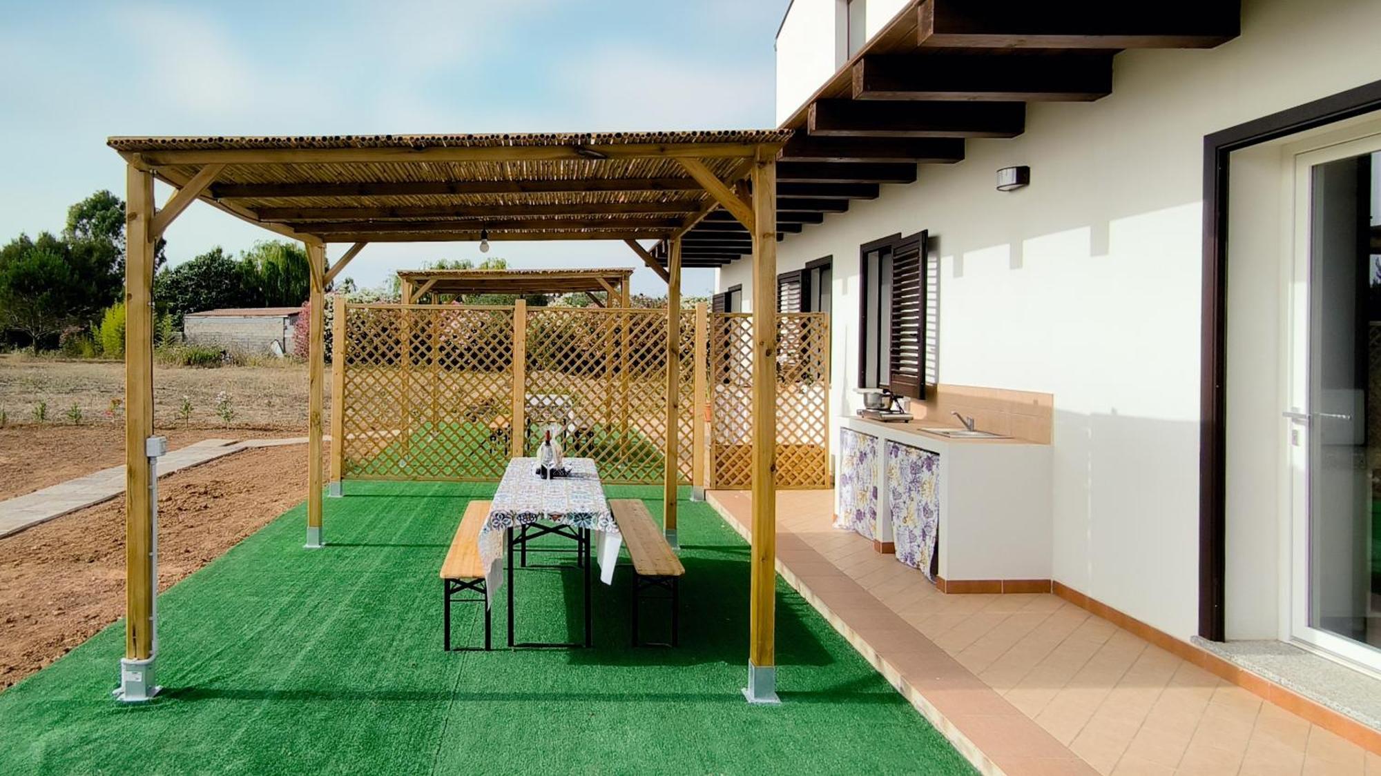Guesthouse I Tramonti Olmedo Zewnętrze zdjęcie