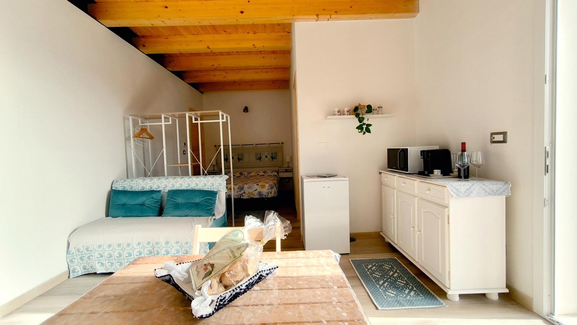 Guesthouse I Tramonti Olmedo Zewnętrze zdjęcie